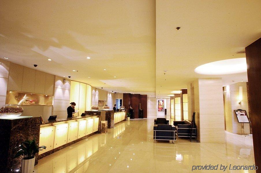 The Sovereign Hotel Куньшань Интерьер фото